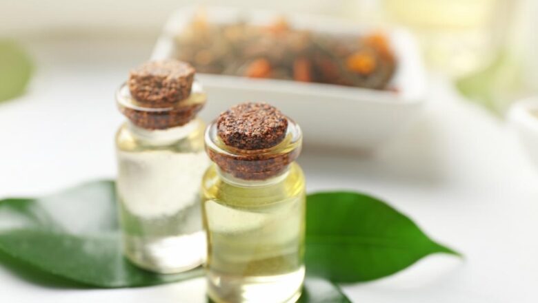 Top 5 Tips for Managing Dandruff Naturally